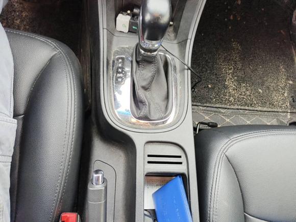 [上海·沪C] 二手荣威荣威3602018款 PLUS 1.5L 自动尊享版