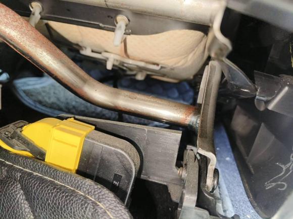 [常州·苏D] 二手标致标致4082014款 1.8L 自动豪华版