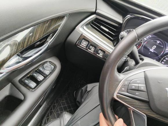 [义乌·浙G] 二手凯迪拉克凯迪拉克XT52018款 25T 豪华型