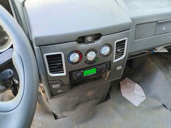 [西安·陕A] 二手依维柯依维柯得意2009款 2.8T-V35基本型