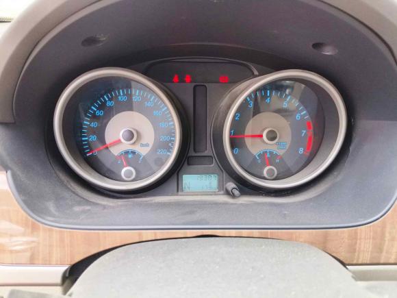 [武汉·鄂A] 二手别克凯越2015款 1.5L 自动经典型