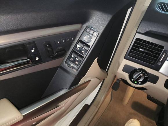 [上海·沪H] 二手奔驰奔驰GLK级2008款 GLK 300 4MATIC 豪华型