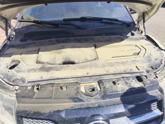 [济南·鲁A] 二手陆风陆风X72016款 2.0T 全景尊享版