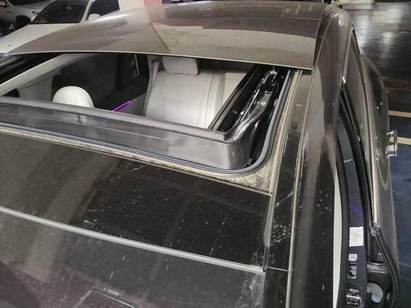 [武汉·鄂A] 二手奔驰奔驰EQS SUV2023款 450 4MATIC 先锋版