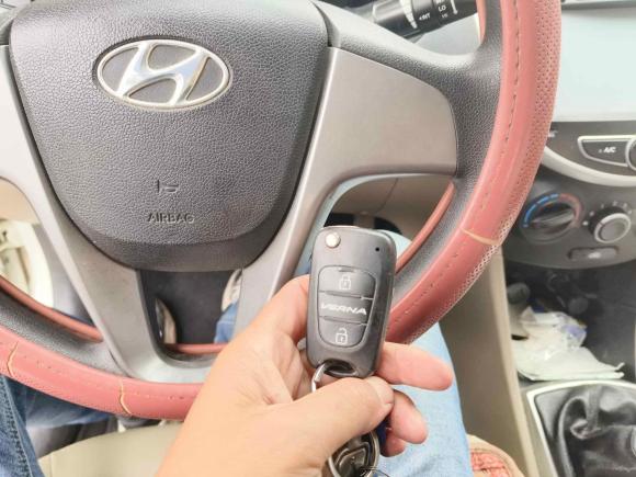 [合肥·皖A] 二手现代瑞纳2014款 1.4L 手动智能型GLS