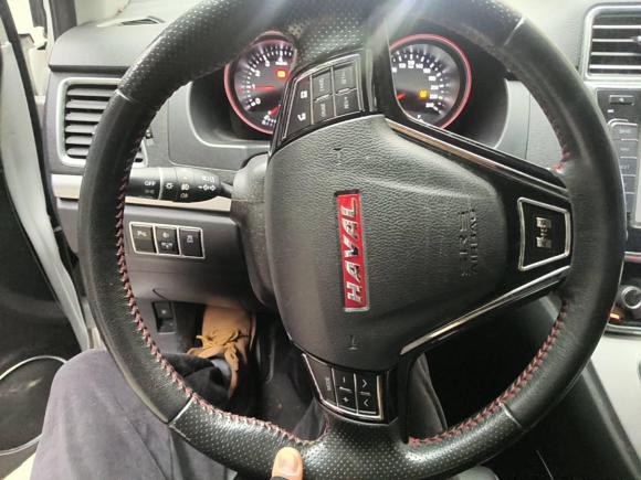 [上海·苏H] 二手哈弗哈弗H62015款 运动版 1.5T 自动两驱豪华型