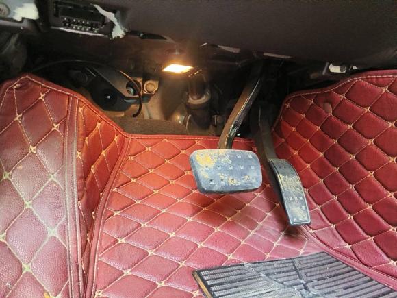 [广州·粤A] 二手凯迪拉克凯迪拉克SRX2015款 3.0L 舒适型