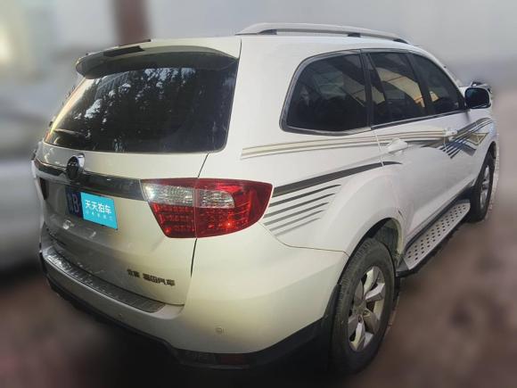 [青岛·鲁B] 二手福田萨瓦纳2017款 2.0T 自动四驱汽油旗舰版5座