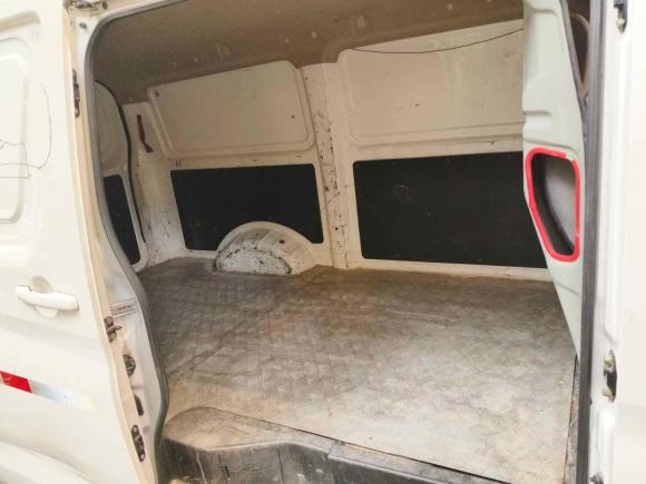 [武汉·鄂A] 二手长安凯程长安睿行EM802023款 平顶背掀门2座60kW 41.932kWh