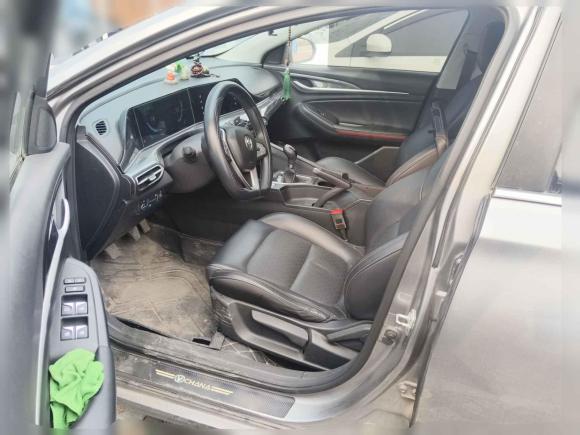 [青岛·鲁U] 二手长安逸动2020款 PLUS 1.6L GDI 手动精英型