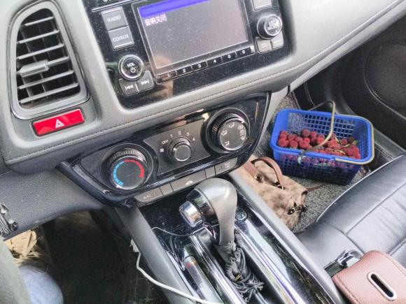 [杭州·浙A] 二手本田缤智2015款 1.5L CVT两驱舒适型