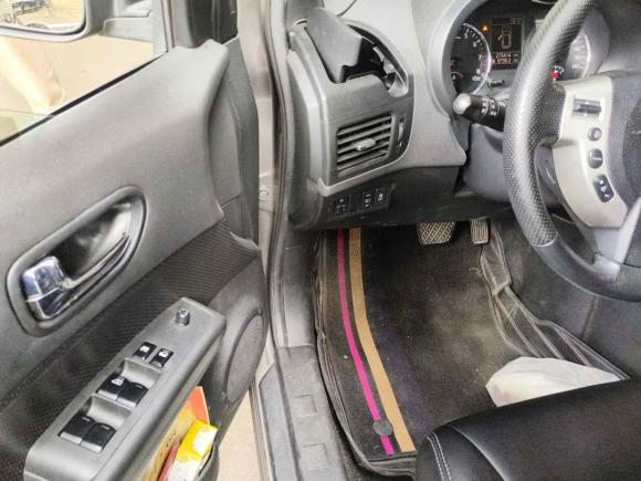 [佛山·粤E] 二手日产奇骏2012款 2.5L CVT豪华版 4WD