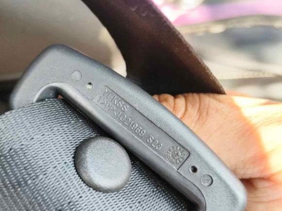 [西安·陕A] 二手荣威荣威i52019款 1.5L 自动4G互联领豪旗舰版