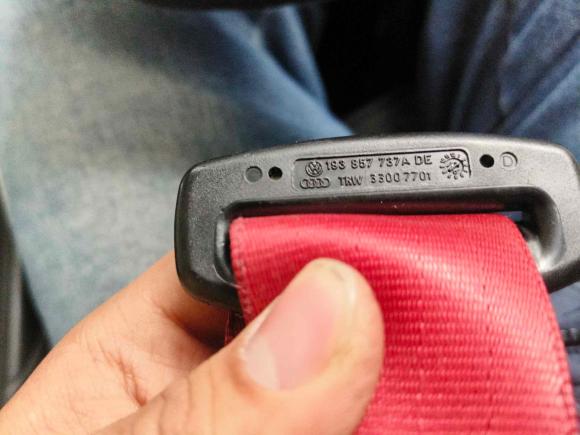 [杭州·浙A] 二手奥迪奥迪Q32016款 35 TFSI quattro 全时四驱风尚型