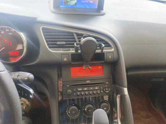 [武汉·鄂A] 二手标致标致30082015款 2.0L 自动经典版