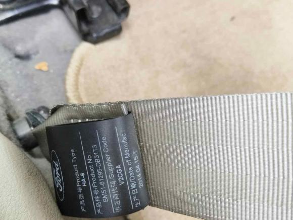 [佛山·粤E] 二手福特福克斯2012款 两厢 1.6L 自动风尚型