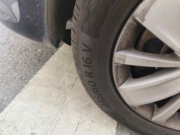 [深圳·粤B] 二手大众夏朗2013款 1.8TSI 标配型