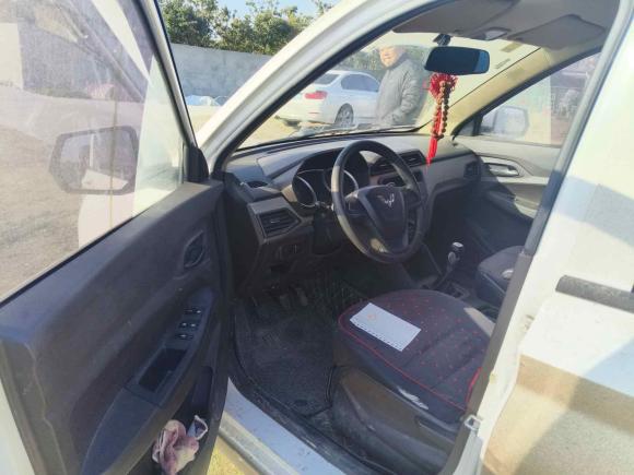 [上海·苏U] 二手五菱汽车五菱宏光2018款 1.5L S标准型L2B