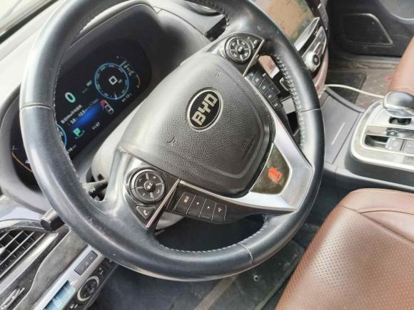 [上海·沪K] 二手比亚迪唐新能源2015款 2.0T 四驱旗舰型