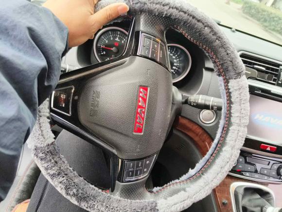 [南通·苏F] 二手哈弗哈弗H62015款 改款 运动版 1.5T 手动两驱精英型