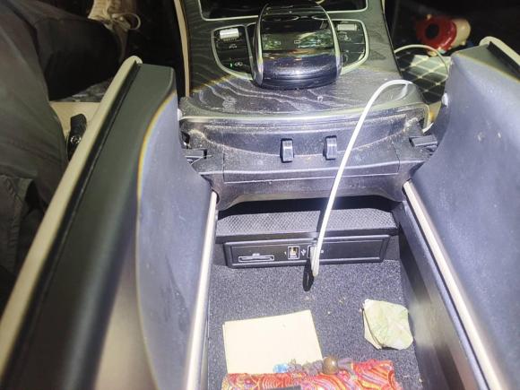 [南京·陕A] 二手奔驰奔驰C级2015款 改款 C 200 L 运动型