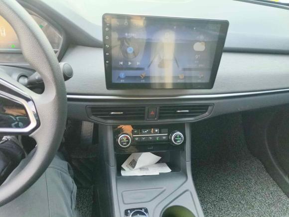 [上海·沪A] 二手威马汽车威马E.52021款 500 即客行