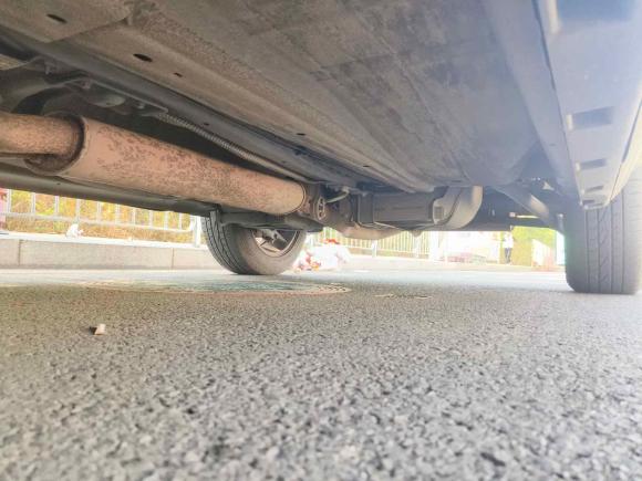 [深圳·粤B] 二手路虎神行者22011款 3.2L i6 HSE汽油版