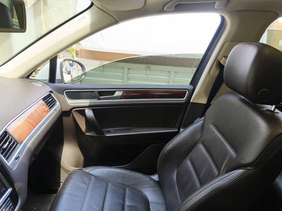 [西安·陕A] 二手大众途锐2011款 3.0TSI 舒适型