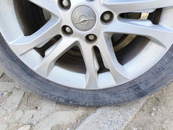 [济南·鲁A] 二手海马海马S52015款 1.5T CVT旗舰型