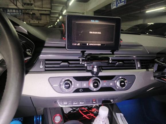 [上海·沪H] 二手奥迪奥迪A4L2018款 30周年年型 30 TFSI 进取型