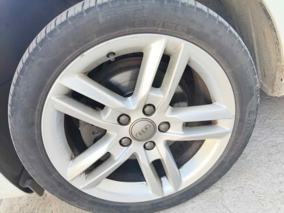 [济南·鲁A] 二手奥迪奥迪A32012款 Sportback 1.4T 豪华型