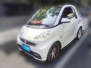 smartsmart fortwo2012款 1.0 MHD 硬顶激情版