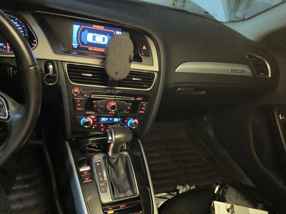 [上海·沪B] 二手奥迪奥迪A4L2015款 45 TFSI quattro个性运动型