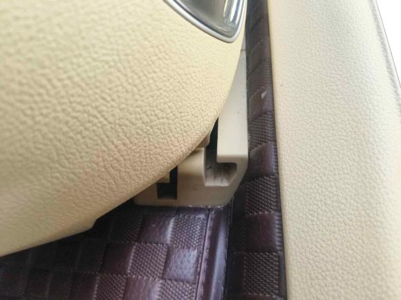 [西安·陕J] 二手奥迪奥迪A82011款 A8L 3.0 TFSI quattro舒适型(213kW)