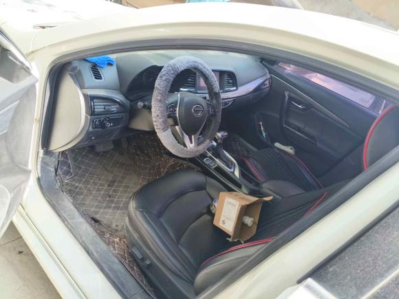 [宁波·浙B] 二手广汽传祺传祺GA62016款 235T DCT精英版