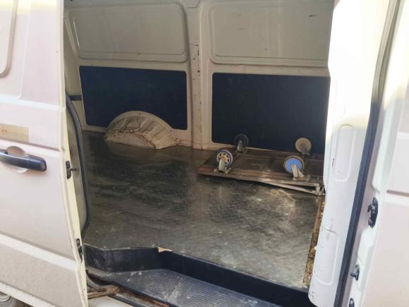 [杭州·浙A] 二手东风御风御风EM262023款 标准版 41.472kWh 河南锂动