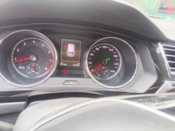 [上海·沪D] 二手大众途观L2018款  330TSI 自动两驱旗舰版