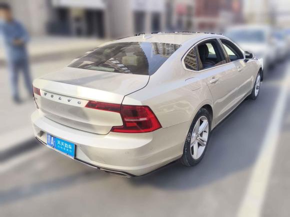 [南昌·赣A] 二手沃尔沃沃尔沃S902018款 T4 智远版