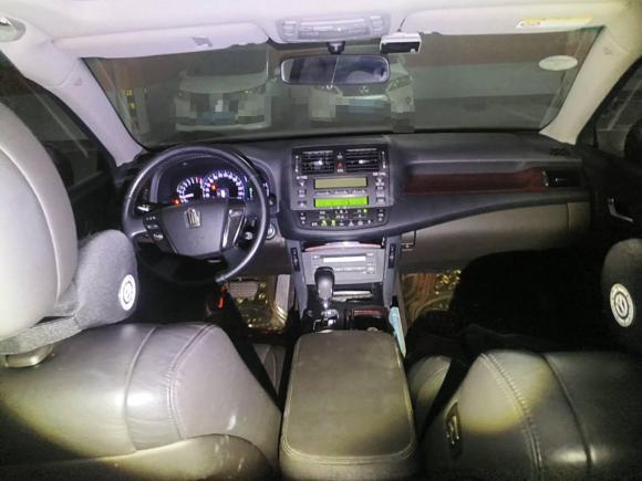 [广州·粤A] 二手丰田皇冠2010款 2.5L Royal 真皮天窗版