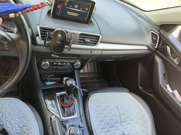 [上海·沪B] 二手马自达马自达3 昂克赛拉2016款 两厢 2.0L 自动旗舰型