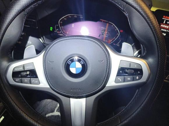 [深圳·粤B] 二手宝马宝马X32022款 xDrive30i 领先型 M曜夜套装