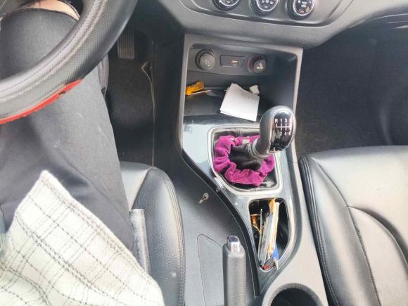 [无锡·苏B] 二手宝骏宝骏7302019款 1.5L 手动时尚型 7座 国VI