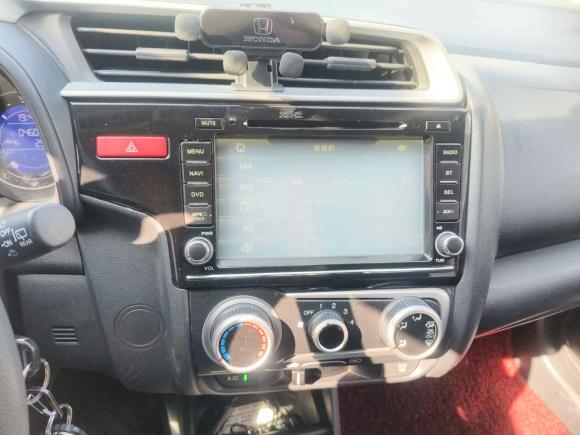 [深圳·粤B] 二手本田飞度2014款 1.5L SE CVT时尚型