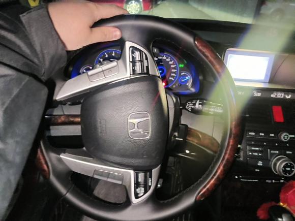 [义乌·浙G] 二手本田歌诗图2011款 3.5L 尊贵版