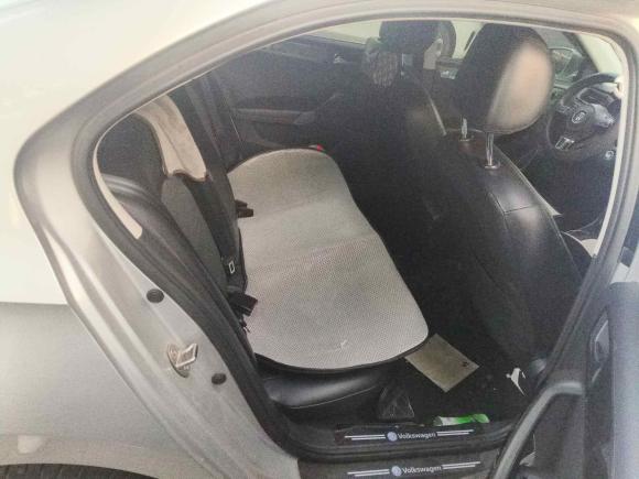 [武汉·鄂A] 二手大众桑塔纳2015款 1.6L 自动舒适版