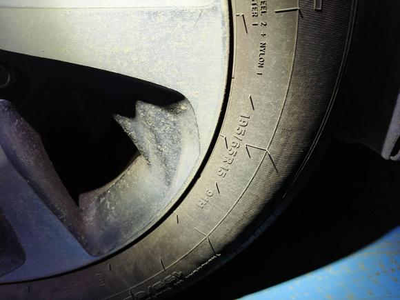 [武汉·鄂A] 二手丰田雷凌2017款 改款双擎 1.8H GS E-CVT精英天窗版 国V