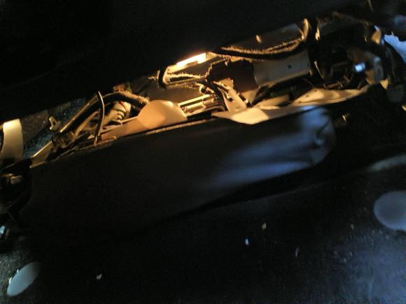 [上海·沪B] 二手奔驰奔驰C级2018款 C 180 L 时尚型运动版