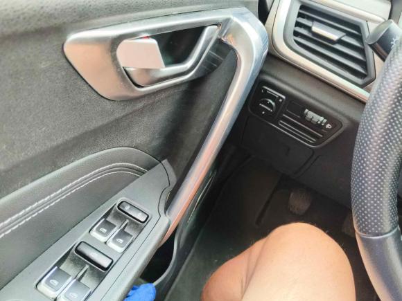 [上海·粤G] 二手吉利汽车远景X32017款 1.5L 手动精英型