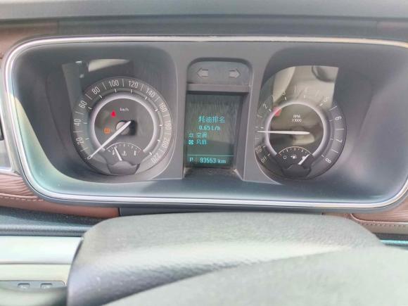 [广州·粤A] 二手别克别克GL82018款 28T 豪华型 国VI