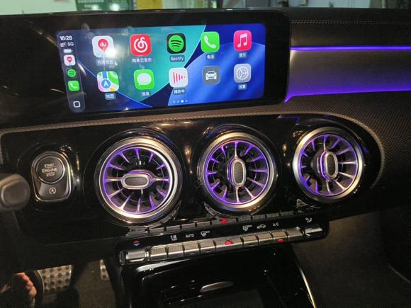 [广州·粤A] 二手奔驰奔驰A级AMG2020款 改款 AMG A 35 4MATIC